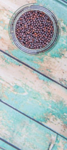Semillas de mostaza marrón
 - Foto, imagen