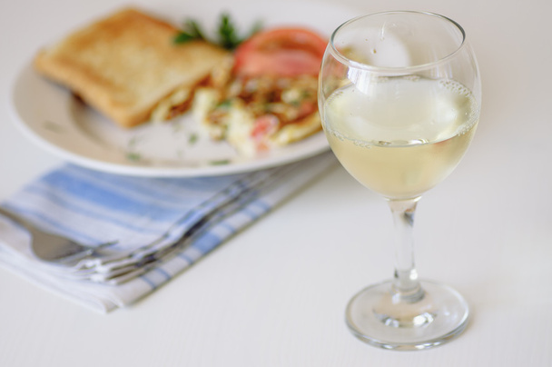 Breakfast with white wine - Photo, Image