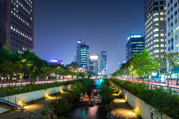 Cheonggyecheon ve městě Soul  - Fotografie, Obrázek