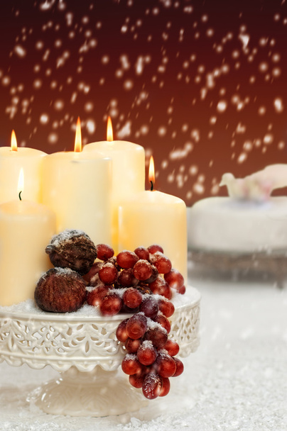 Weihnachtsstillleben mit Trauben - Foto, Bild