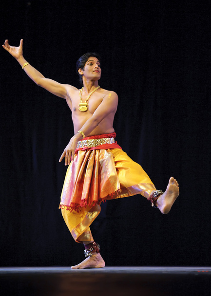 Indian Bharatanatyam dancer - Fotoğraf, Görsel