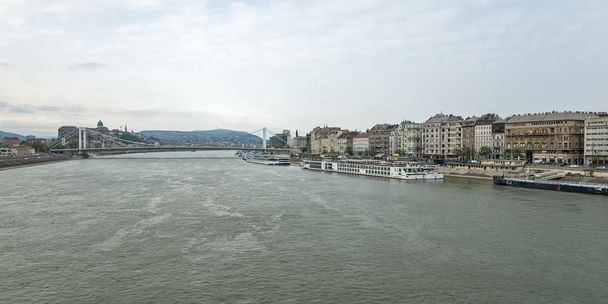 River Danube in Budapest Hungary 04 - Foto, Imagem