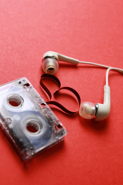 Kaset kaset şekli kalp kırmızı ile - Fotoğraf, Görsel