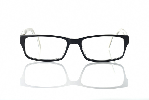Dioptrické brýle černá a bílá na bílém pozadí - Fotografie, Obrázek