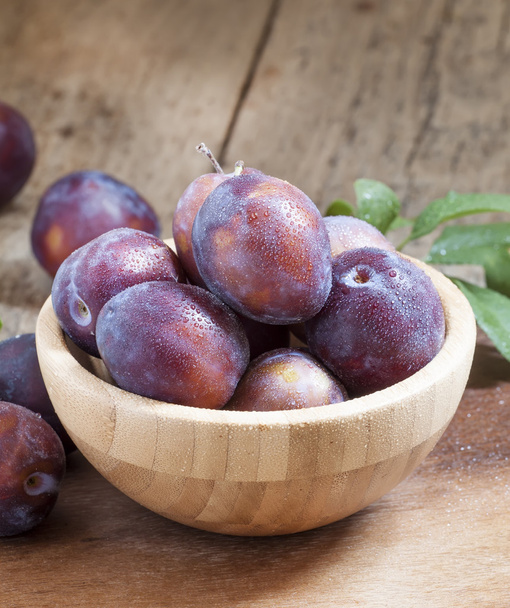 Delicious blue plums - Фото, изображение