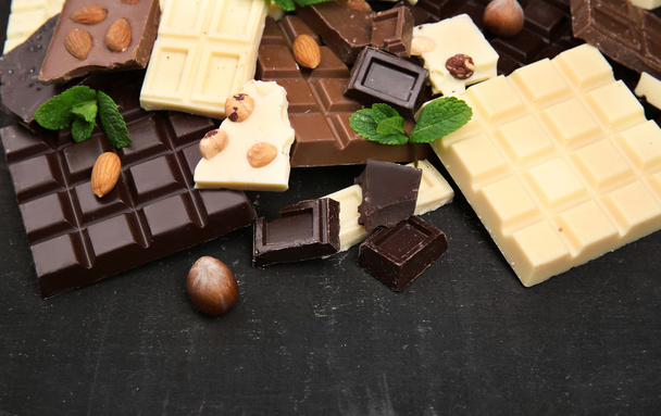 Pedaços de chocolate com hortelã - Foto, Imagem
