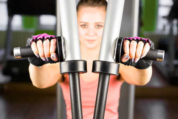 Young woman weight training - Fotó, kép