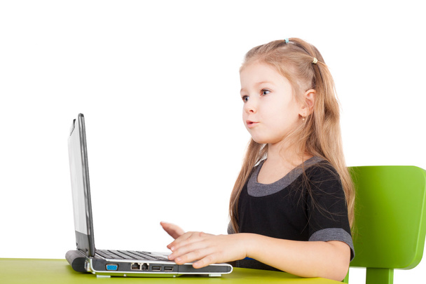 Girl with the computer - Foto, Bild