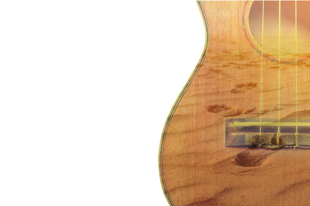Dupla exposição retrato de um ukulele isolado sobre fundo branco, conceito de música
 - Foto, Imagem