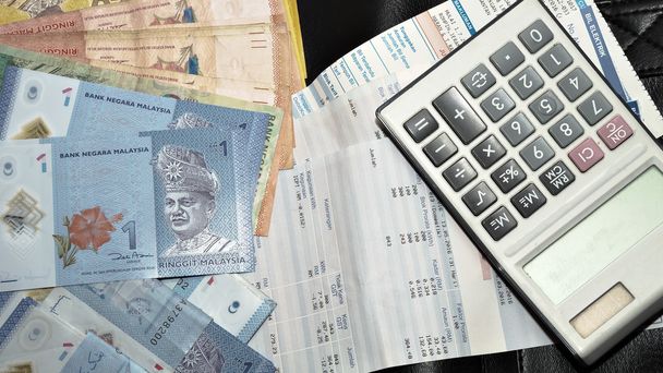 Malaysia ringgit cash en carculator-business consept - Foto, afbeelding