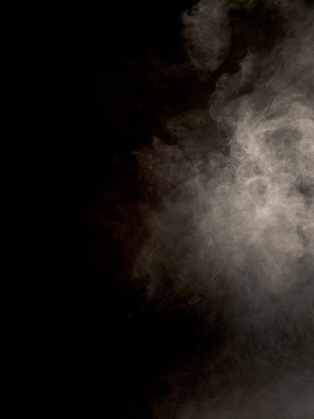 Vista de niebla sobre fondo oscuro
 - Foto, imagen