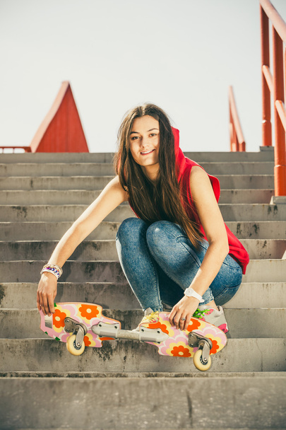 Skate girl on stairs with skateboard. - Foto, Imagem