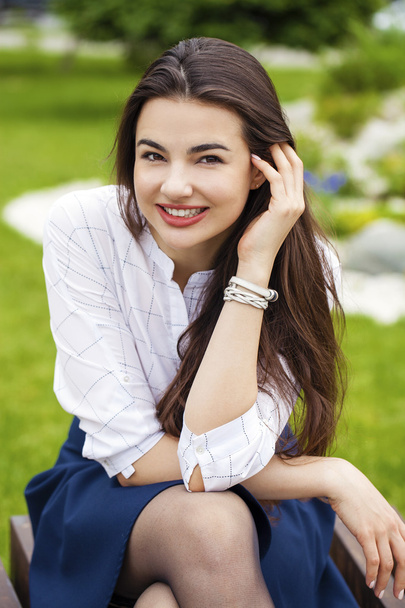 Portrait of beautiful young happy woman  - Foto, afbeelding