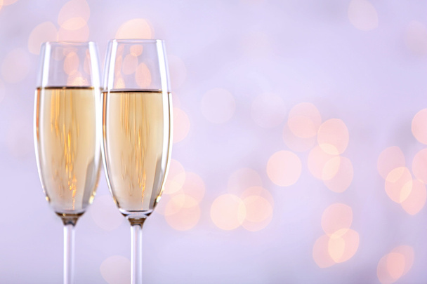 Two champagne glasses  - Zdjęcie, obraz
