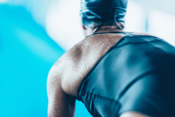 Female swimmer staring race - Photo, Image