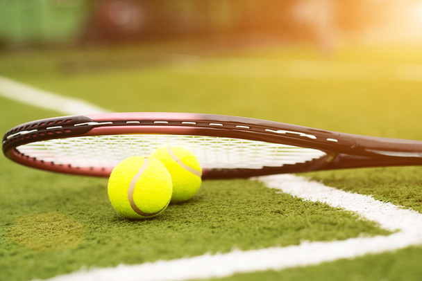 Professional tennis equipment on court - Fotoğraf, Görsel
