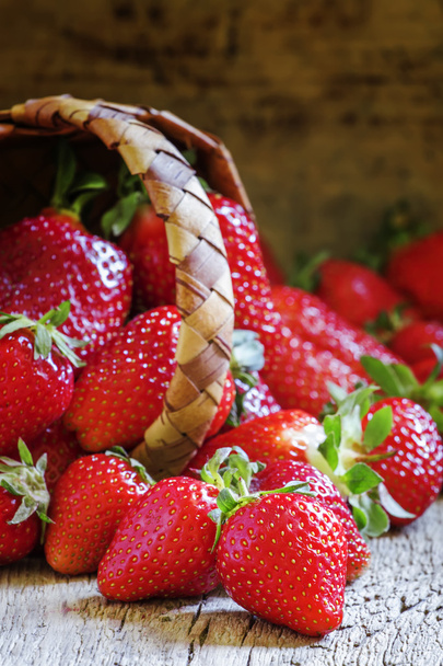 Fresh organic strawberries - Foto, Imagen