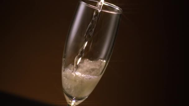 Champagne Flute Pour Star Filter - Záběry, video