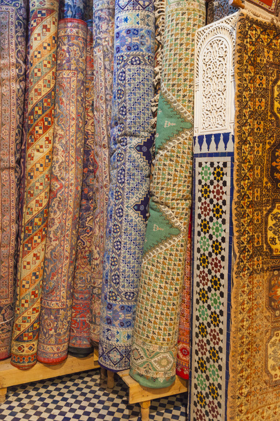 χαλιά στο Μαρόκο, ανατολίτικο μαροκινό ornamets - Φωτογραφία, εικόνα