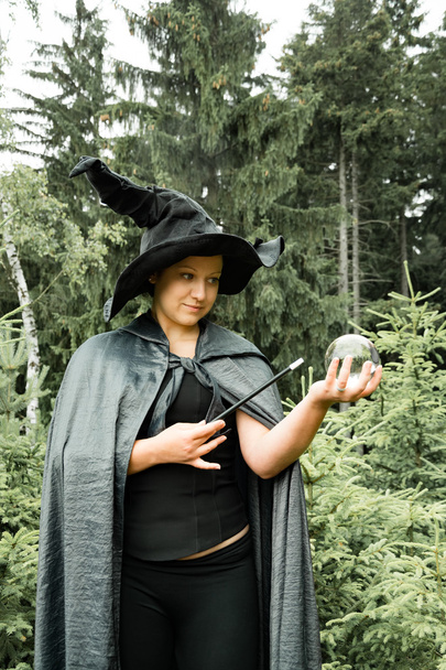Boszorkány, mágus, üveg Ball - Fotó, kép