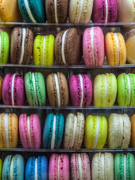 Macarons em várias cores
 - Foto, Imagem