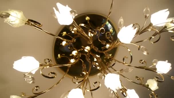Luxury chandelier rotates - Footage, Video