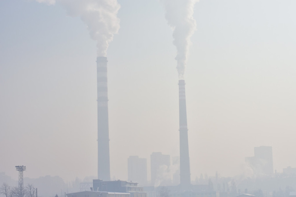 Az erőműből származó füst - Fotó, kép