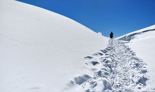hiking in snow  - Фото, изображение
