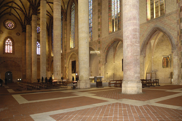στο εσωτερικό η εκκλησία των Ιακωβίνων σε Τουλούζη, Γαλλία - Φωτογραφία, εικόνα