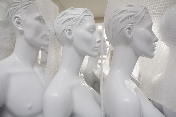freshly painted mannequins packed to be sent out - Photo, Image