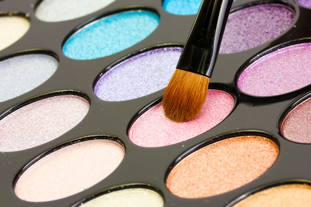 Shadow kit with brush for make-up - Zdjęcie, obraz