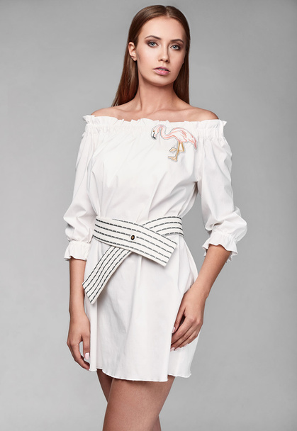 Portrait of fashion glamor stylish woman in white skirt - Foto, Imagem