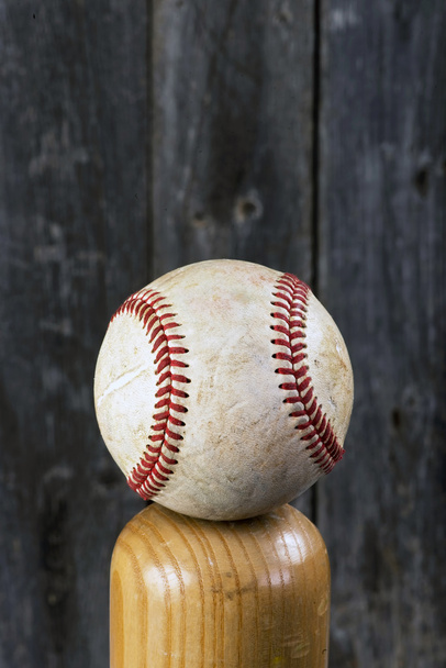 Baseball and Bat. - Фото, зображення
