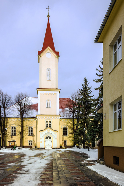 Igreja em Liptovsky Mikulas, Eslováquia
 - Foto, Imagem