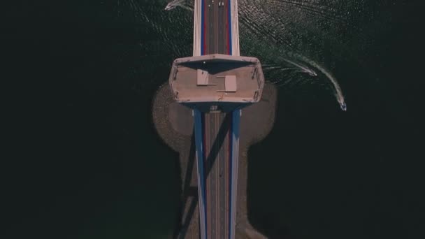 橋の上のトラフィックの航空写真, - 映像、動画
