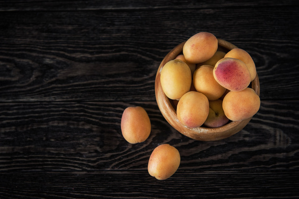 orange fresh apricots - Φωτογραφία, εικόνα