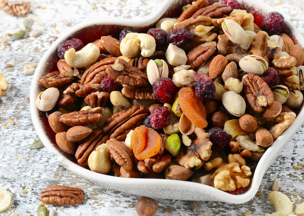 Nuts on heart plate - Foto, Bild