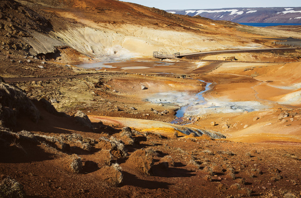 Геотермальна краєвид в Ісландії. - Фото, зображення