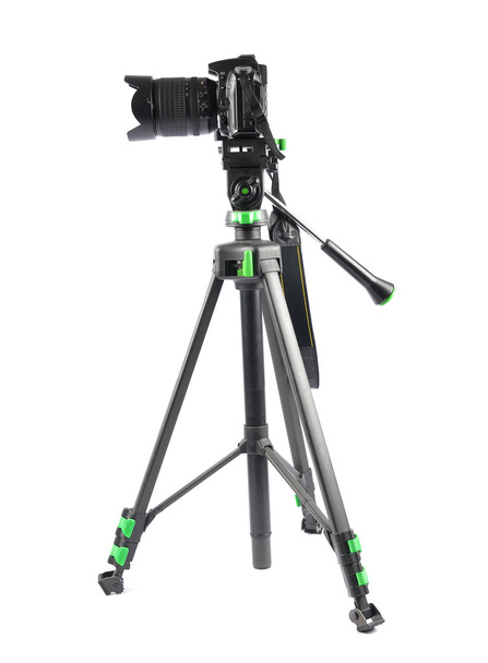 Tripod with camera on white background - Foto, afbeelding