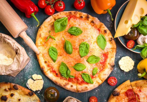lezzetli fırında pizza - Fotoğraf, Görsel
