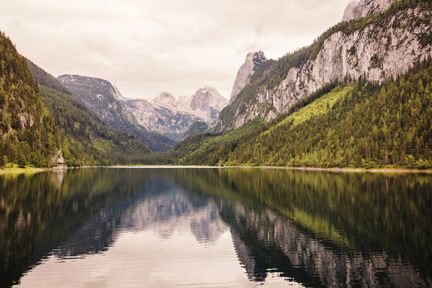 Озеро Гозаузе, Австрия, Альпы, Европа
 - Фото, изображение