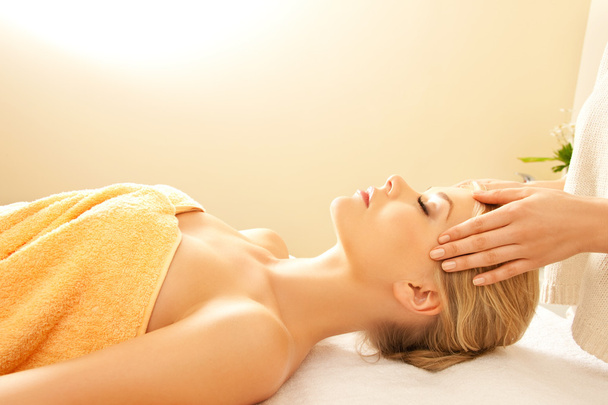 Beautiful woman in massage salon - Photo, image