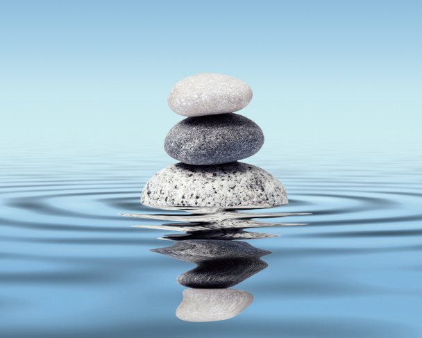 Zen piedras equilibrio concepto
 - Foto, Imagen