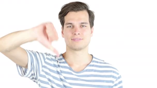 handome fiatalember mutatja a hüvelykujj le - Felvétel, videó