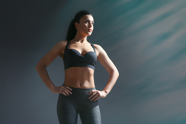 atrakcyjny fitness kobieta  - Zdjęcie, obraz