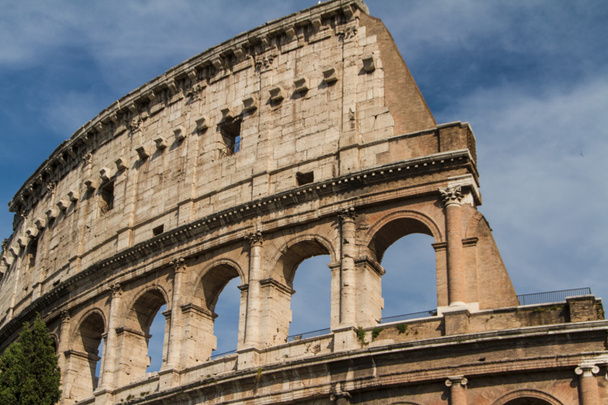 The Colosseum in Rome, Italy - Foto, imagen
