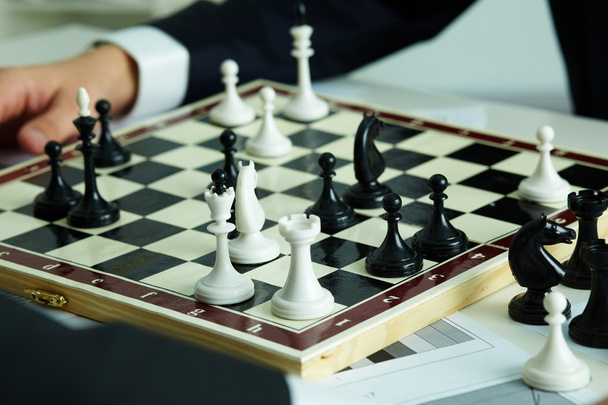 Figuras en el tablero de ajedrez
 - Foto, imagen