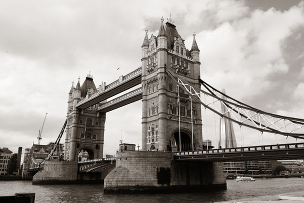 Tower Bridge megtekintése - Fotó, kép