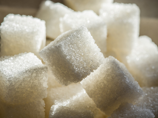 крупним планом знімок цукру з білого НПЗ
. - Фото, зображення