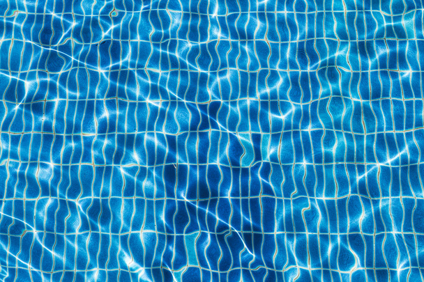 Water in het zwembad - Foto, afbeelding